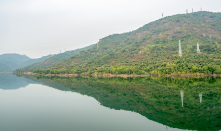 深圳福田区梅林水库自然景观