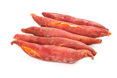 白底上的红心蜜薯