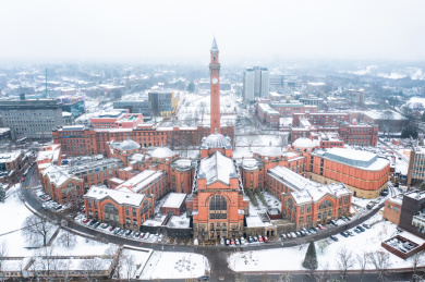 英国英格兰伯明翰大学雪景