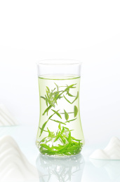  碧螺春绿茶冲泡