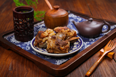 特色农家菜酱骨头