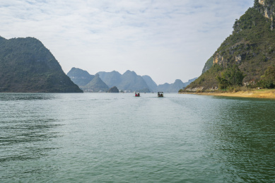 百色市靖西渠洋湖风光