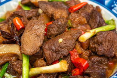 川味干锅烧鹅肉