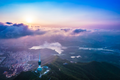 广东深圳梧桐山风景区风光