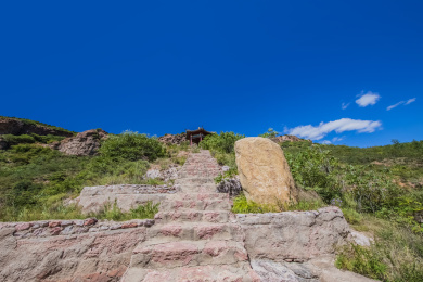河北省张家口市安家沟森林公园观日亭建筑