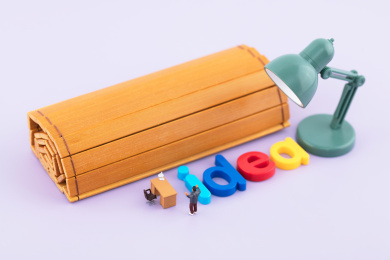 微缩创意书里得到灵感的创意照亮