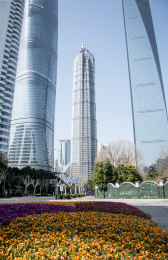 中国上海陆家嘴金融建筑地标金茂大厦外部景