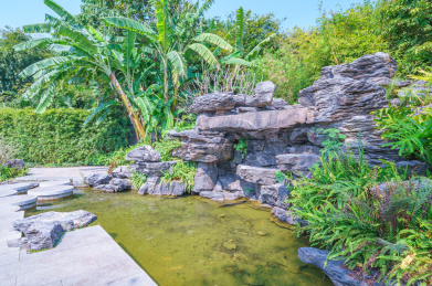 广州麓湖公园植谊园园林假山景观设计