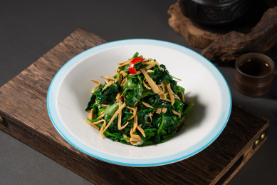 土菠菜拌干丝 