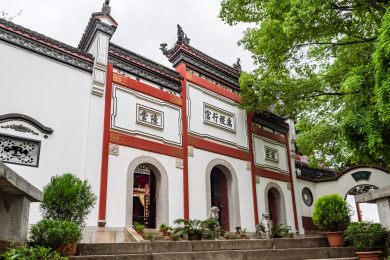 武汉晴川阁景区里的禹稷行宫