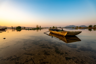 山东济宁邹城孟子湖夏天自然风景景观