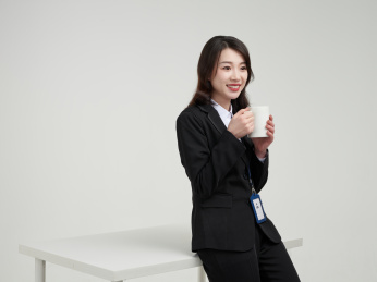办公桌女白领