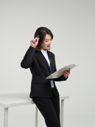 办公桌女白领