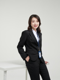 办公桌女白领