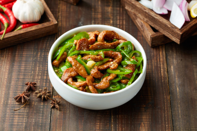 青椒炒肉丝