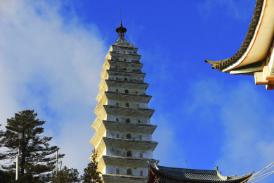 中国大理宾川鸡足山景观