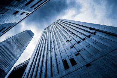 仰望重庆观音桥的城市高楼