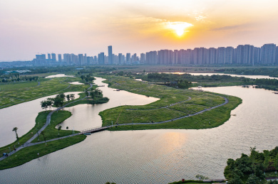 航拍湖南长沙洋湖湿地公园落日风光