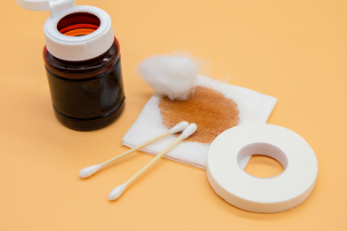 医疗用品清洗伤口碘伏和棉签