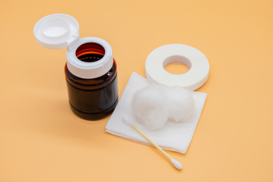 医疗用品清洗伤口碘伏和棉签