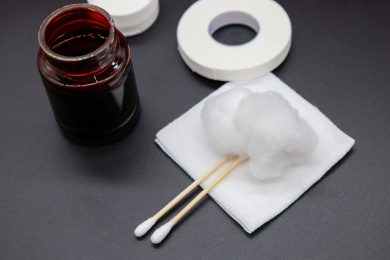 医疗用品清洗伤口碘伏和棉签