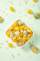 青桔柠檬百香果茶