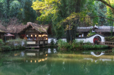 中国成都杜甫草堂博物馆茅屋故居景区风光