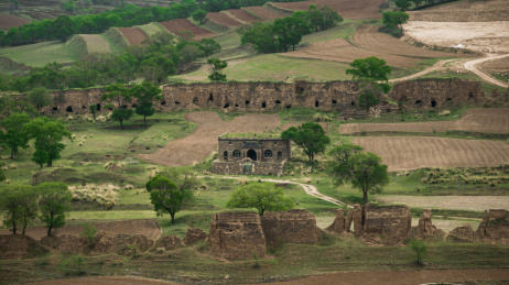 山西朔州大河堡古长城军堡遗址