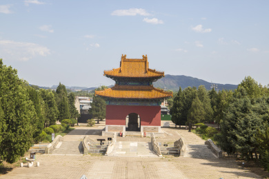北京明十三陵白天风光