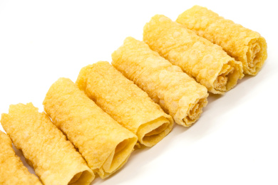 白背景火锅配菜食材响铃卷