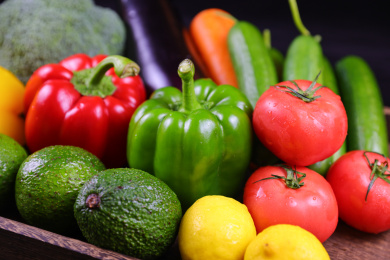 新鲜的瓜果蔬菜