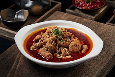 红油辣味炖鱼杂