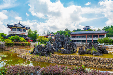 广州市花都湖国家湿地公园岭南园月影通楼