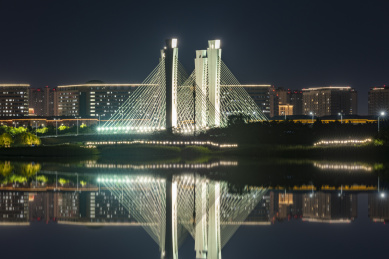 河南郑州龙子湖智慧岛夜景