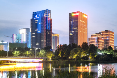 河南郑州龙子湖智慧岛夜景