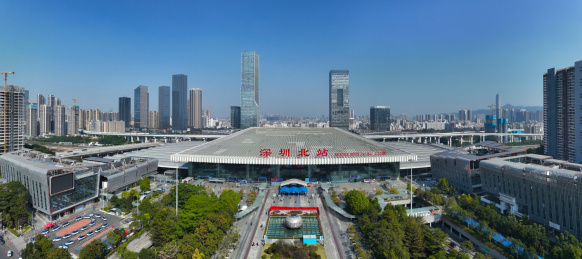 深圳市龙华区深圳北站中心公园航拍
