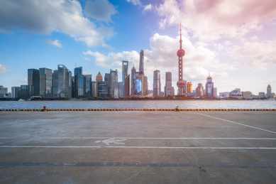 浦东陆家嘴全景和地面道路