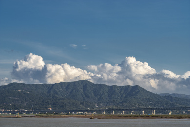 硕大的积雨云特写