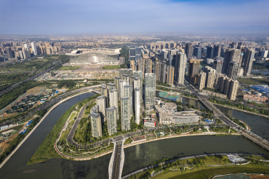 航拍晴天的成都高新区金融岛城市建筑风景