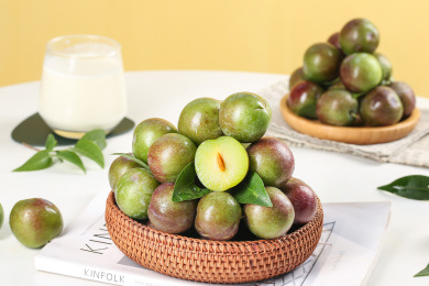 木底上的五月脆