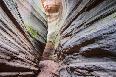 陕西延安甘泉雨岔大峡谷