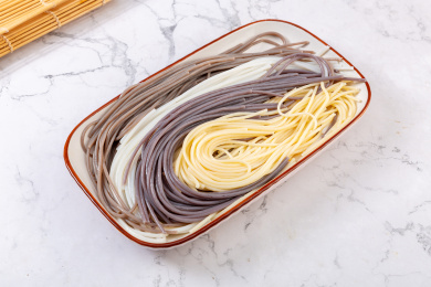 五谷杂粮粉条食材