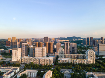 中国广州萝岗香雪商业建筑群城市天际线航拍
