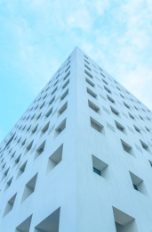 深圳大学白色现代城市建筑网红楼