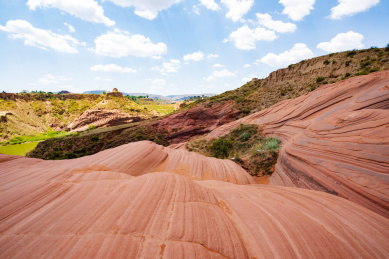 陕西榆林靖边波浪谷