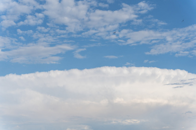 卷云积雨云雨后天空