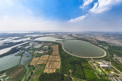 俯瞰上海青浦金泽水库