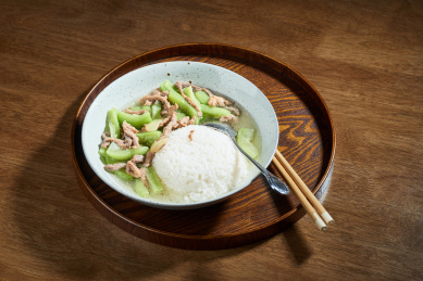 健康又美味的丝瓜瘦肉汤泡饭