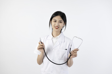 微笑的女医生