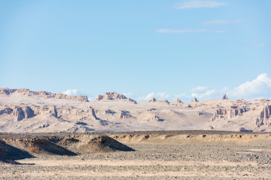 中国新疆哈密五堡魔鬼城雅丹地貌